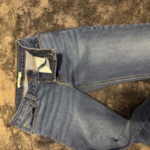 Women’s Levi’s superlow bootcut Jean worn once